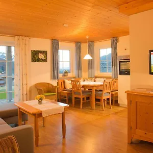 Alpenroesle - Berge - Ruhe - Traumaussicht, 2- Und 3-raum-wohnungen, Panoramasauna Apartment Balderschwang